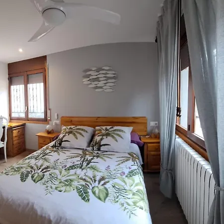 Dinosaur House Apartment